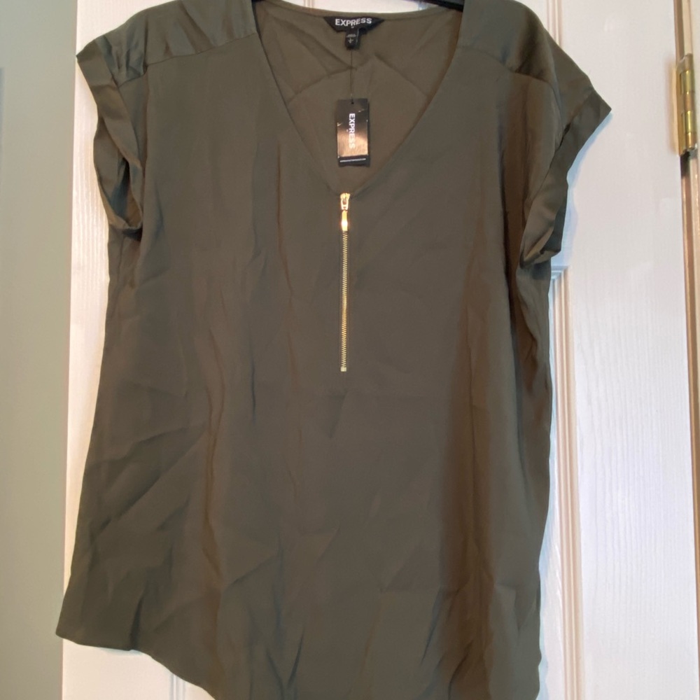 Women’s Blouse